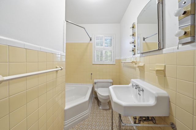 3010 Rosalind AVE, Roanoke, VA 24014