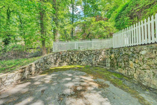 3010 Rosalind AVE, Roanoke, VA 24014