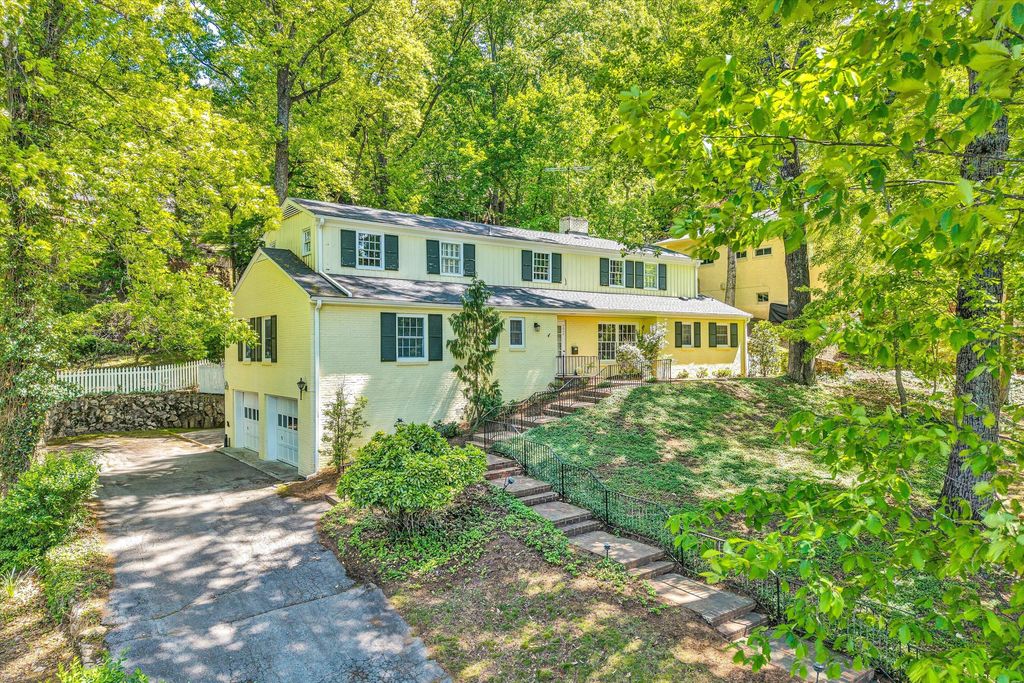 3010 Rosalind AVE, Roanoke, VA 24014