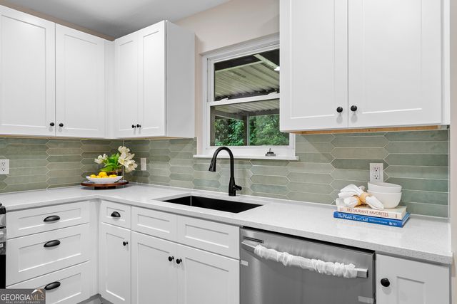 1252 Sherwood Drive, Norcross, GA 30093