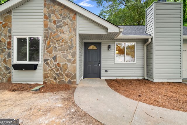 1252 Sherwood Drive, Norcross, GA 30093
