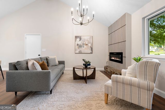 1252 Sherwood Drive, Norcross, GA 30093