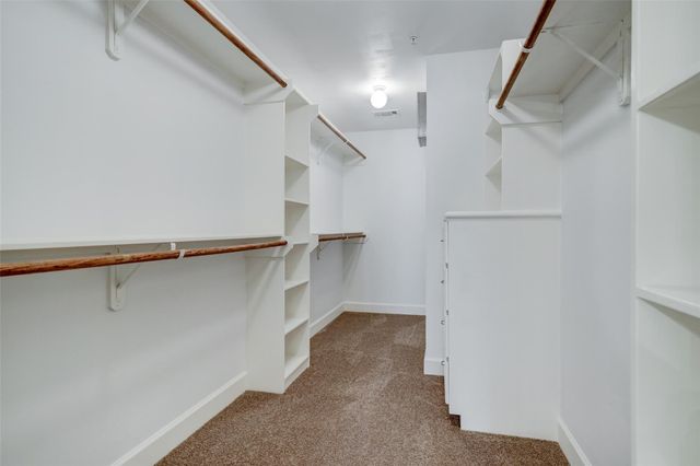 5941 South Loop E 1002, Houston, TX 77033