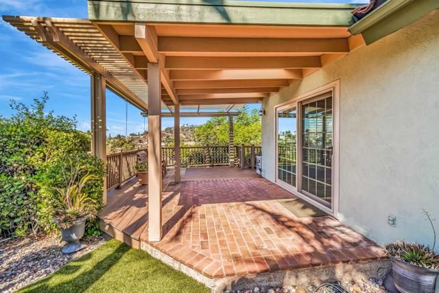 9802 Lyncarol Drive, La Mesa, CA 91941