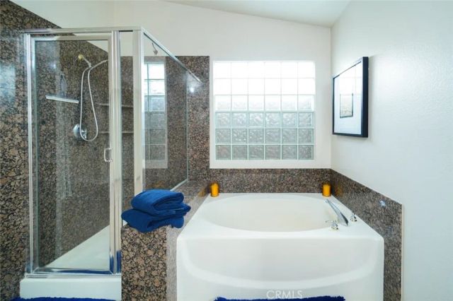 78910 Zenith Way, La Quinta, CA 92253