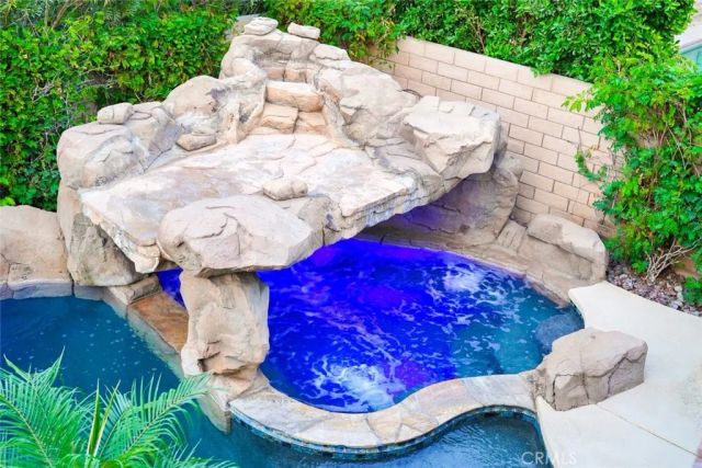 78910 Zenith Way, La Quinta, CA 92253
