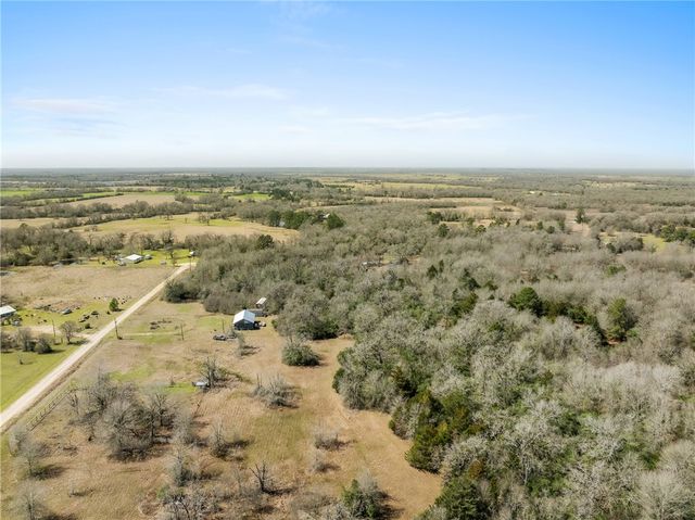 6671 Cotton Street, Bedias, TX 77831