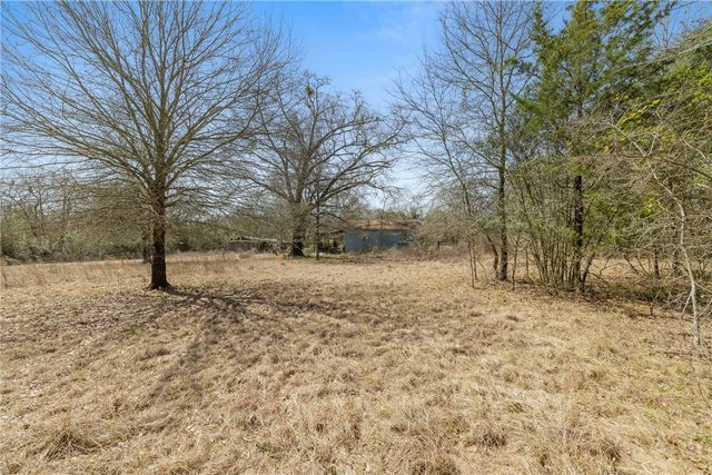 6671 Cotton Street, Bedias, TX 77831