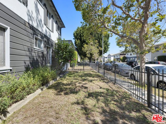 5439 Kinston Avenue, Culver City, CA 90230
