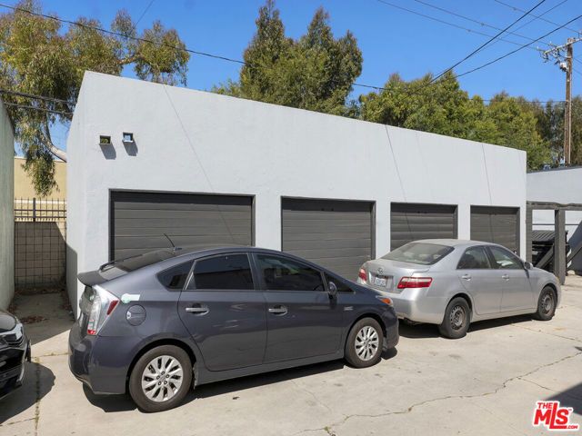 5439 Kinston Avenue, Culver City, CA 90230