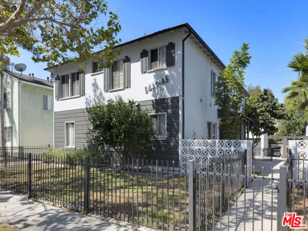 5439 Kinston Avenue, Culver City, CA 90230