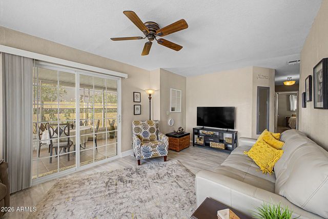 2355 N Shannon Way, Mesa, AZ 85215