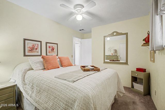 2355 N Shannon Way, Mesa, AZ 85215