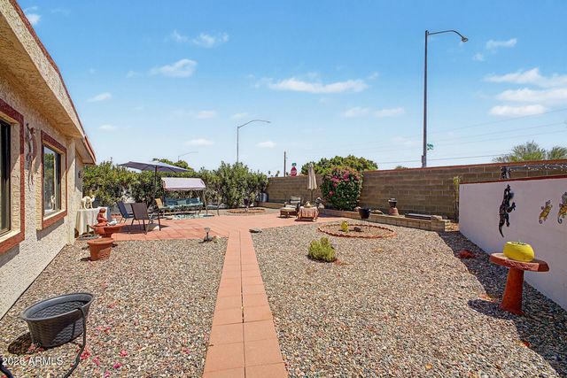 2355 N Shannon Way, Mesa, AZ 85215