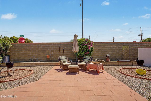 2355 N Shannon Way, Mesa, AZ 85215