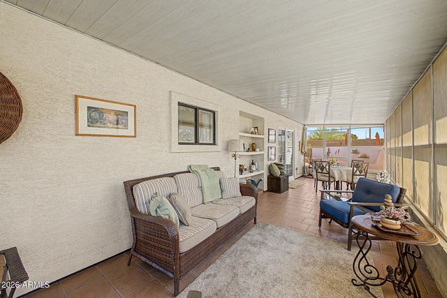 2355 N Shannon Way, Mesa, AZ 85215