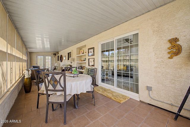 2355 N Shannon Way, Mesa, AZ 85215