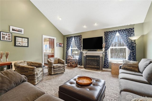 260 California Avenue, Springfield, OH 45505