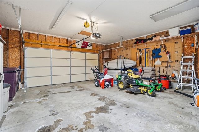 260 California Avenue, Springfield, OH 45505