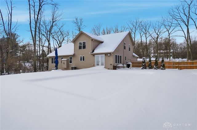 260 California Avenue, Springfield, OH 45505