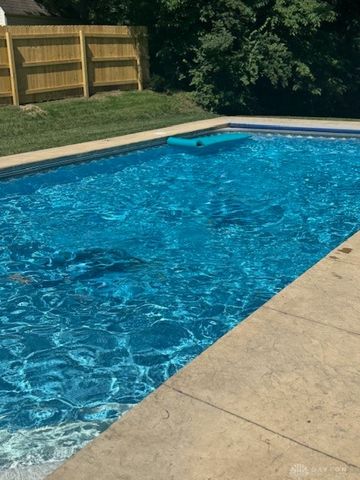 260 California Avenue, Springfield, OH 45505