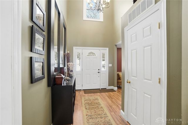 260 California Avenue, Springfield, OH 45505