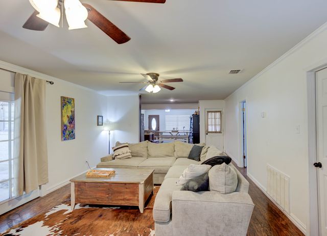 6716 Bolinger Drive, Blanchard, LA 71107