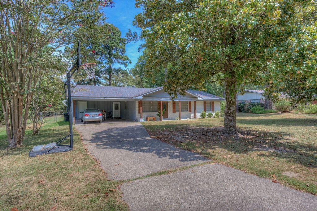 6716 Bolinger Drive, Blanchard, LA 71107