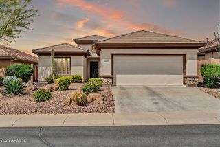 40744 N NOBLE HAWK Court, Phoenix, AZ 85086