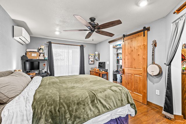 801 Beekman Avenue, Medford, OR 97501