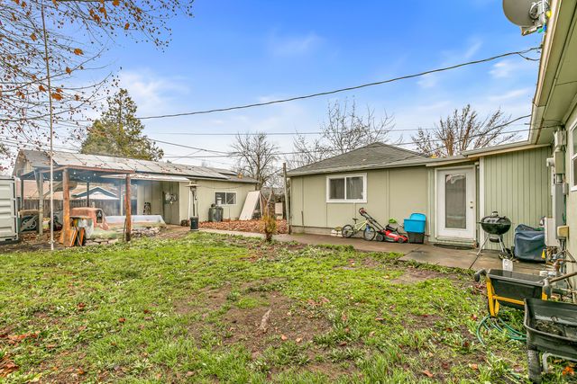 801 Beekman Avenue, Medford, OR 97501