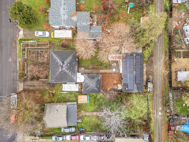 801 Beekman Avenue, Medford, OR 97501