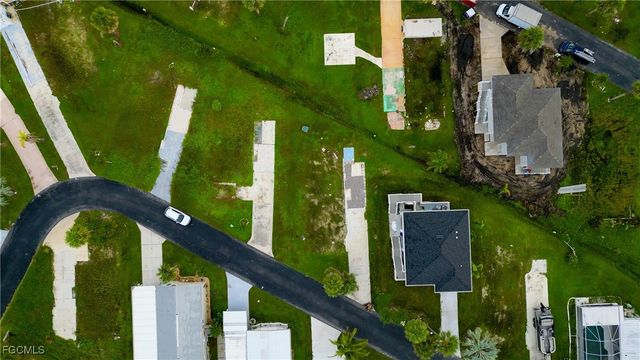 13660 Gannet DR, Fort Myers, FL 33908