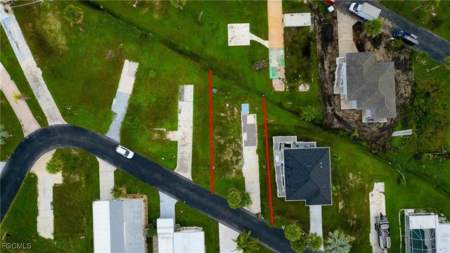 13660 Gannet DR, Fort Myers, FL 33908