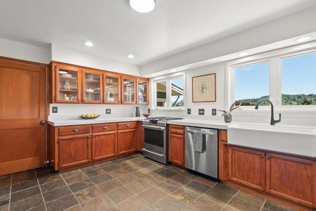 100 Camino Sinuoso, Scotts Valley, CA 95066