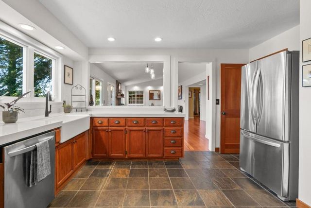 100 Camino Sinuoso, Scotts Valley, CA 95066