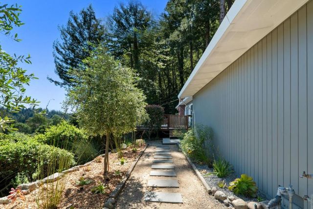 100 Camino Sinuoso, Scotts Valley, CA 95066