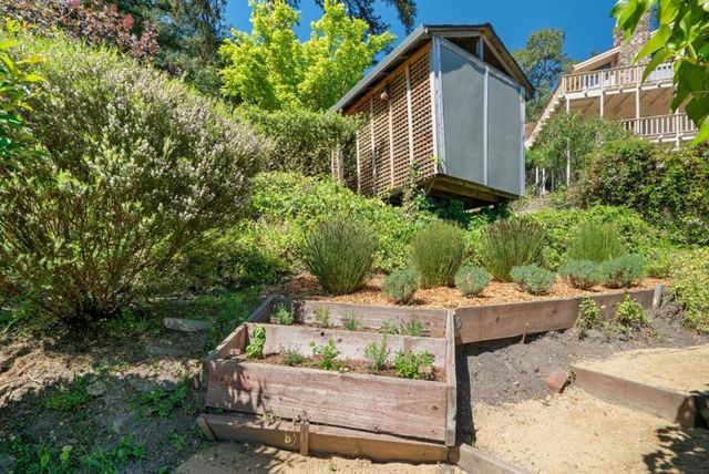 100 Camino Sinuoso, Scotts Valley, CA 95066