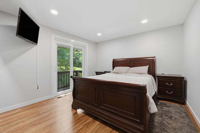 25 Centercrest Drive 25, Tyngsborough, MA 01879