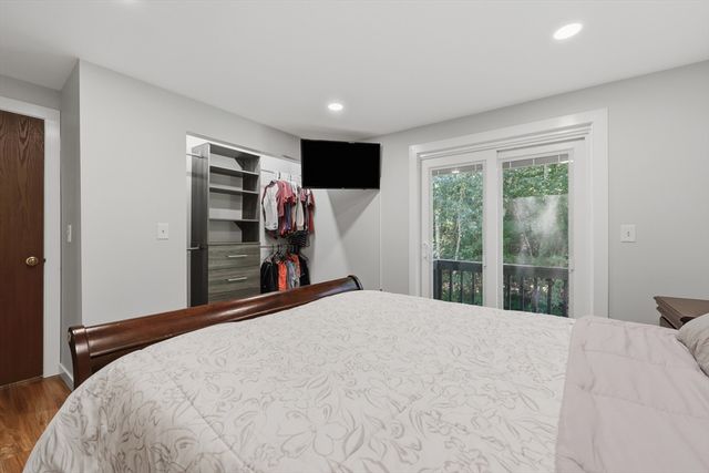 25 Centercrest Drive 25, Tyngsborough, MA 01879