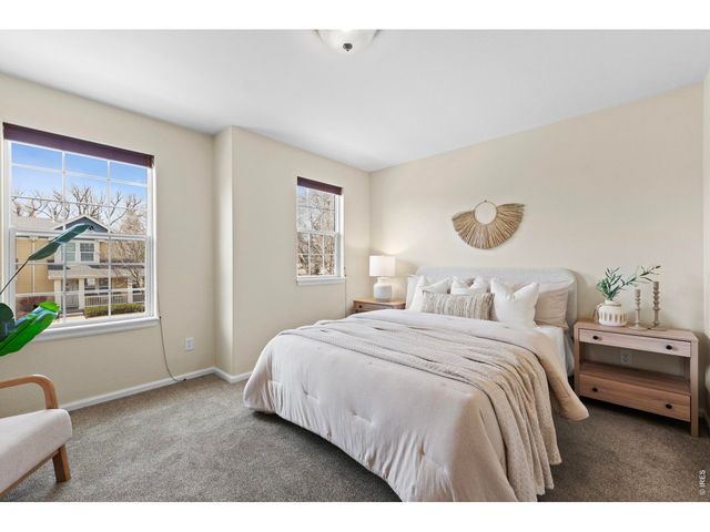 1602 Robertson G, Fort Collins, CO 80525