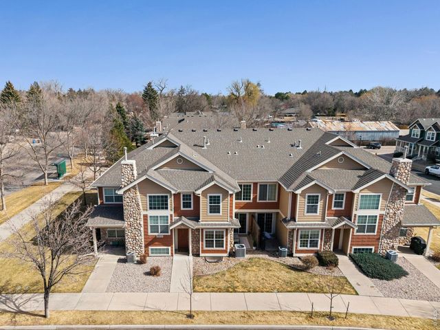 1602 Robertson G, Fort Collins, CO 80525