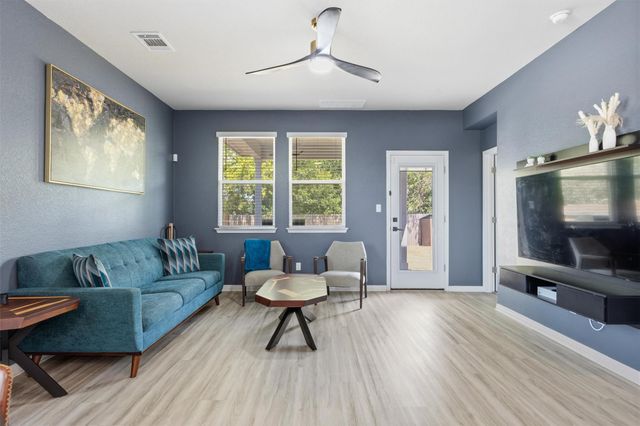 968 Sun Grove TRL, Georgetown, TX 78628
