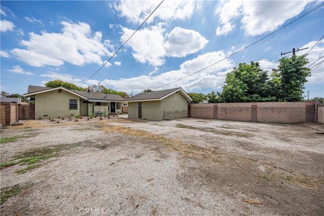 6019 Pepperwood, Lakewood, CA 90712