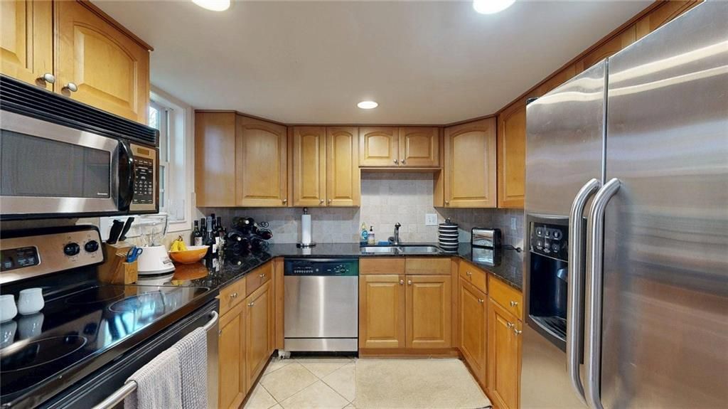 Image 19 of property listing at 2825 Northeast NE Expressway L4, Atlanta, GA 30345