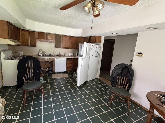 5839 Artwell Drive, Sylvania, OH 43560