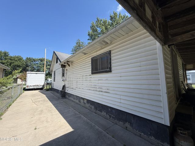 5839 Artwell Drive, Sylvania, OH 43560