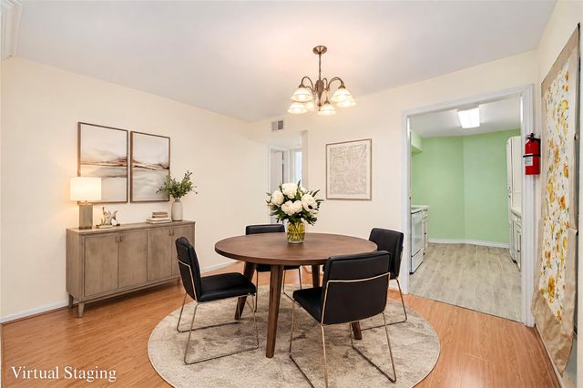 18800 Egret Bay Boulevard 207, Houston, TX 77058