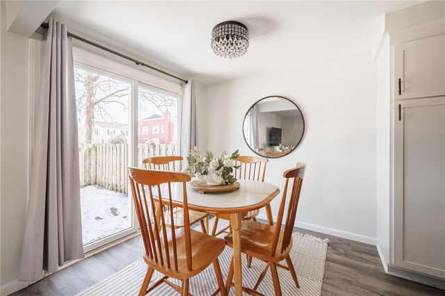 16 Springwood Drive, Webster, NY 14580