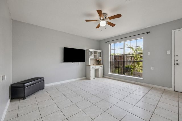 6517 Wanda Lane, Houston, TX 77074